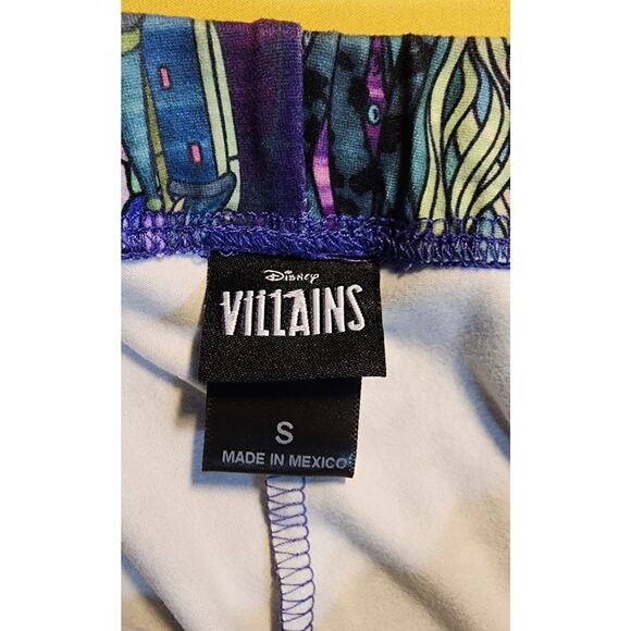 Disney Villains Stained Glass Leggings Size S Ursula Cruella - Picture 5 of 7
